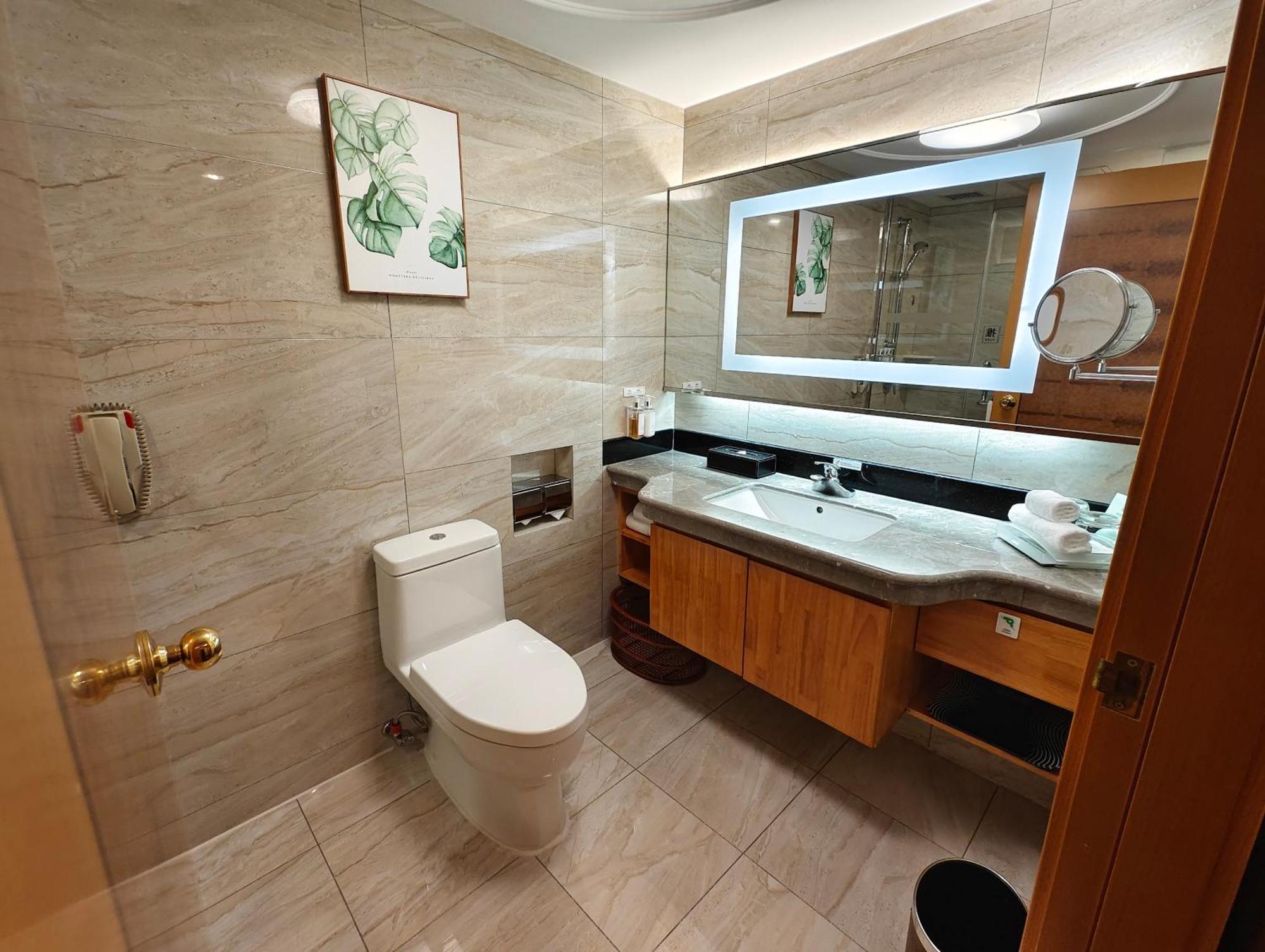 Отель Chang An West By Ihg 4*